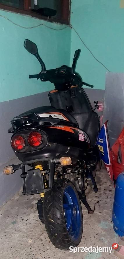 Sprzedam skuter Aprilia sr 50 ditech replica garażowany Konin sprzedam
