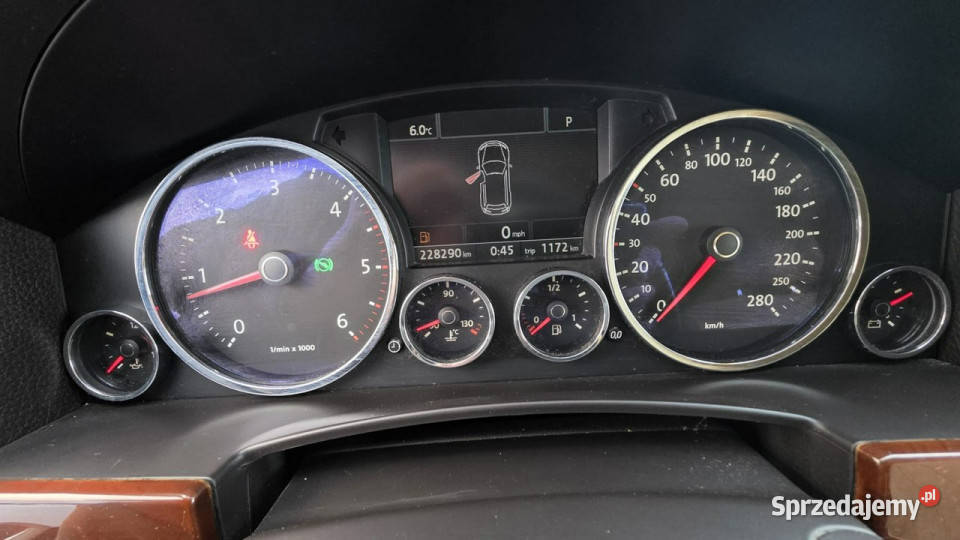 Volkswagen Touareg 4X4 automat super stan mały ESP Touareg Lębork