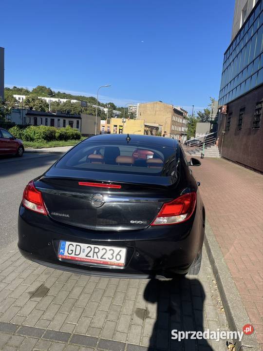 Samochód jest w stanie technicznym wszystko 301000km Insignia