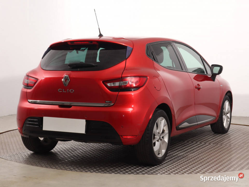 Renault Clio 09 TCe gniazdo USB