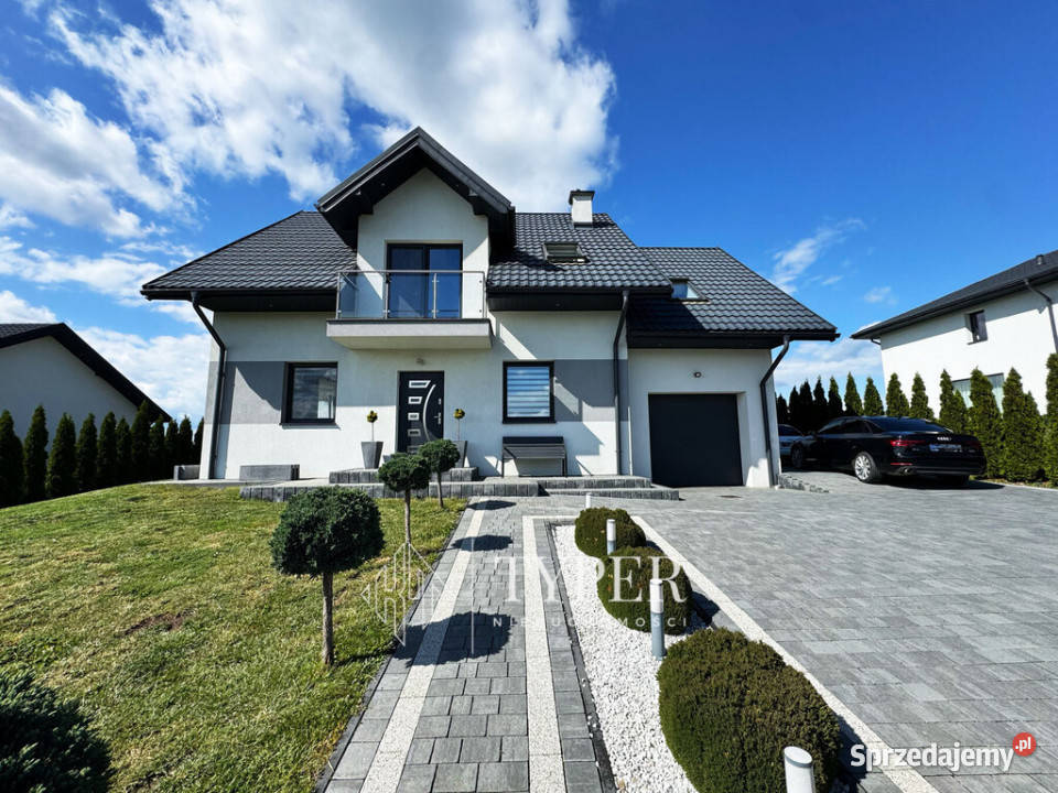 Nowoczesny dom Pawęzów 164 m2 energooszczędny