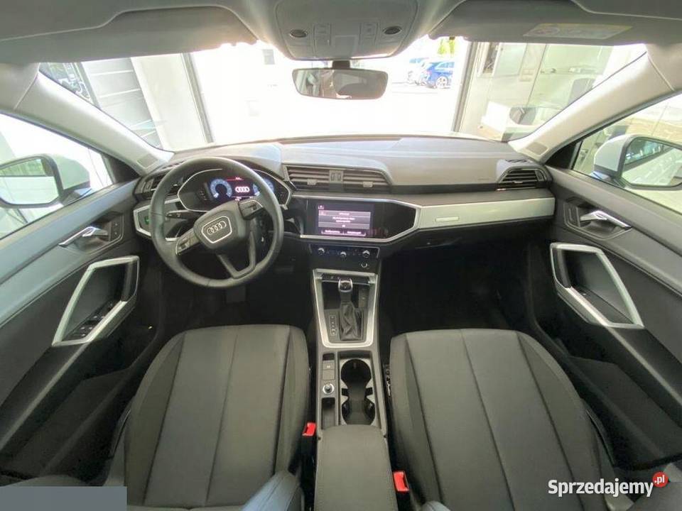 Audi Q3 35 TFSI Advanced S tronic 15 benz 150 Audi Wrocław