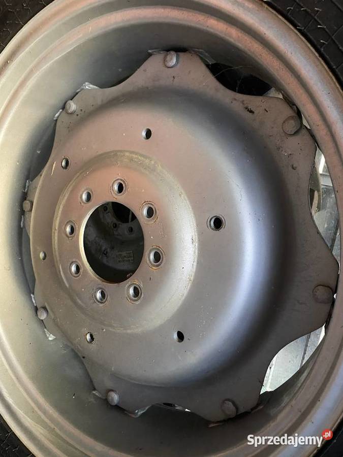 Koła CASE FARMALL Brzozów sprzedam