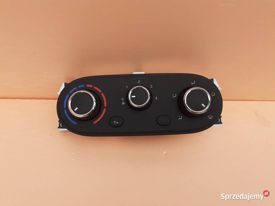 PANEL STEROWANIA NAWIEWU IVECO DAILY 14
