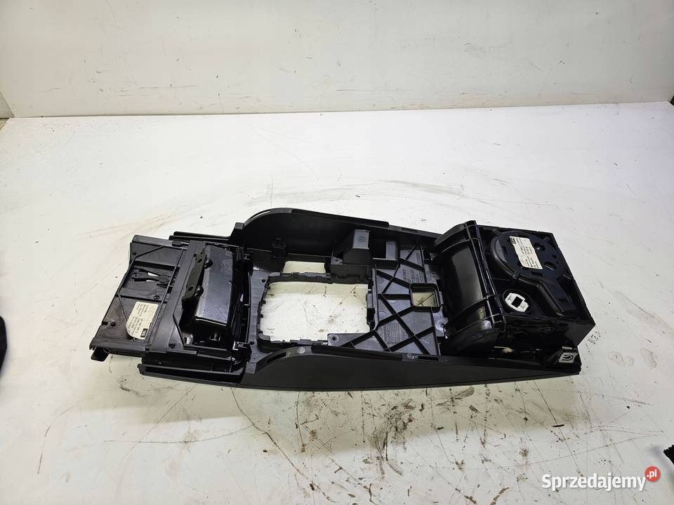 PANEL TUNEL OBUDOWA MMI AUDI A6 C6 4F1864261J śląskie Przystajń