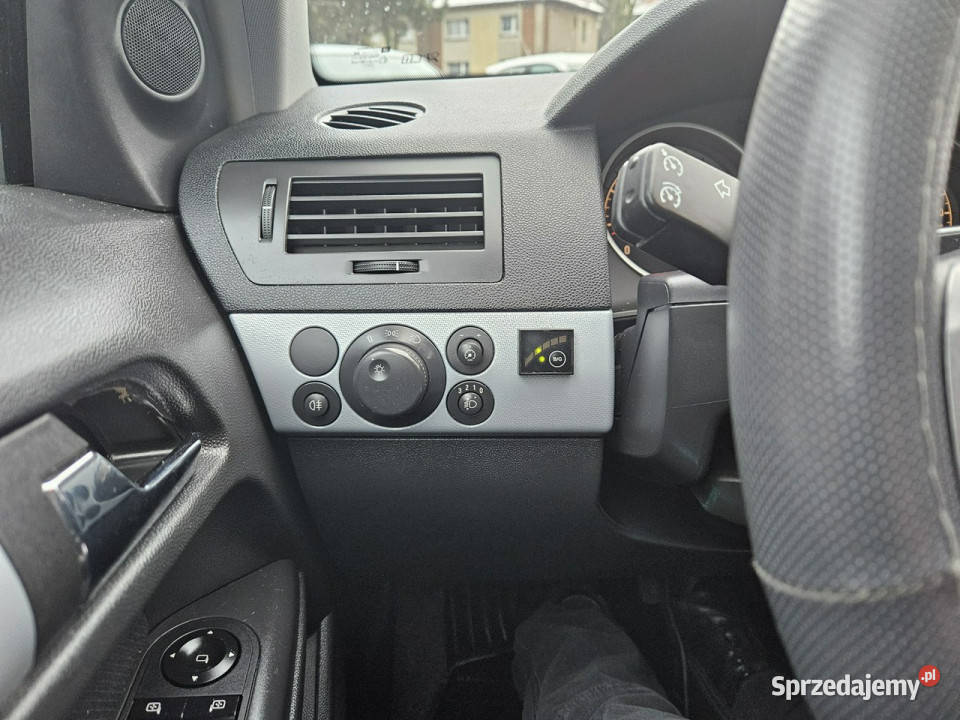 Opel Astra Instalacja gazowa Klimatyzacja wielofunkcyjna kierownica Ruda Śląska