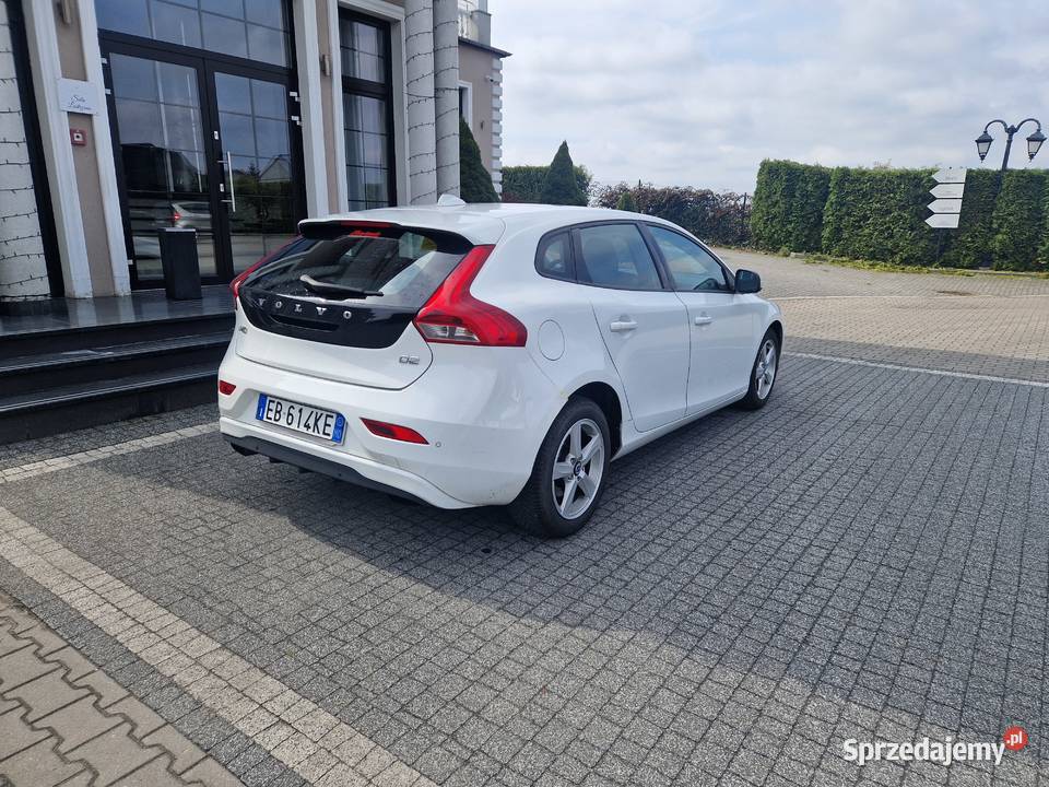 Volvo V40 16d bogate wyposażenie Okazja nieuszkodzony Łuków