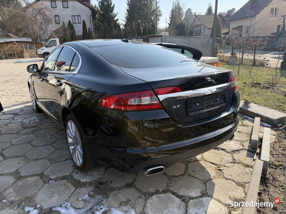 Jaguar XF Jaguar XF 27 D uszkodzony silnik skórzana tapicerka Ostróda