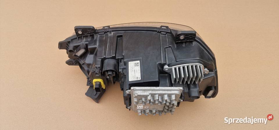 DAF XF XG XG LAMPA REFLEKTOR PRAWY PRZÓD