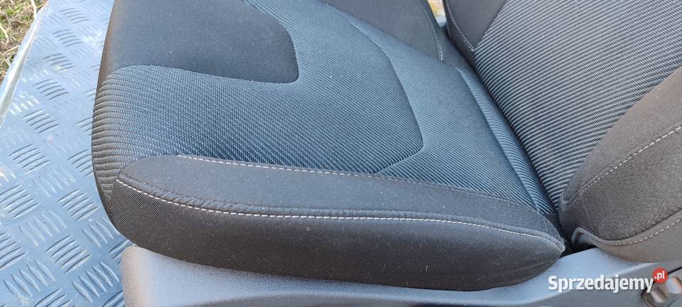 Fotele mondeo mk5 kombi 2017r Grzane Bierzwnik