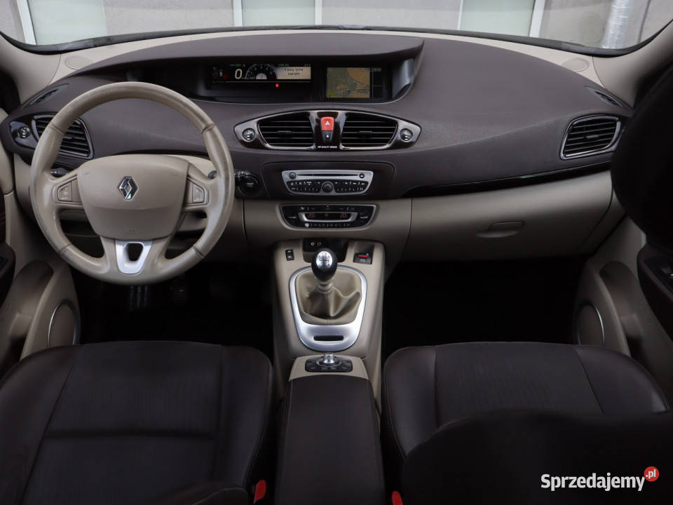 Renault Grand Scenic 19 dCi światła przeciwmgielne sprzedam