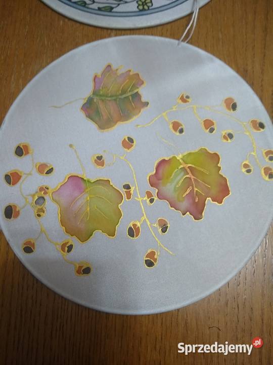 Jedwabne ręcznie malowane okienne ozdoby pomorskie Miłobądz