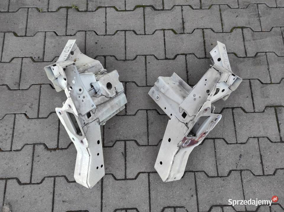 OKULAR SŁUPEK PRAWY LEWY NISSAN MICRA K12 3D Nowy Tomyśl
