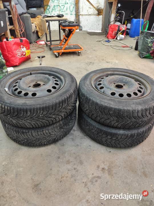 Felgi z oponami zimowymi 18560 r15 Markowa