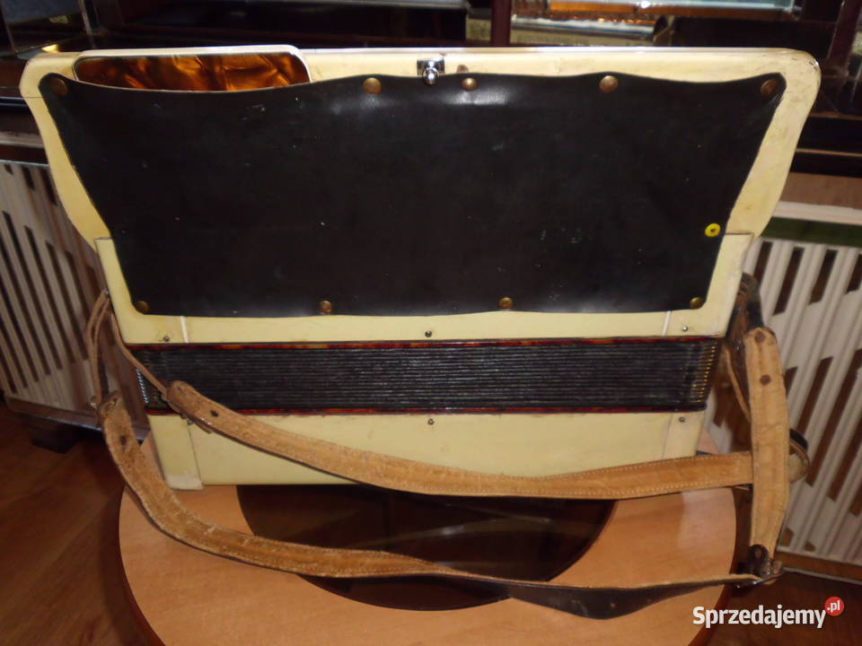 harmonia 3 rzędowa akordeon concertino 120 basów Łuków