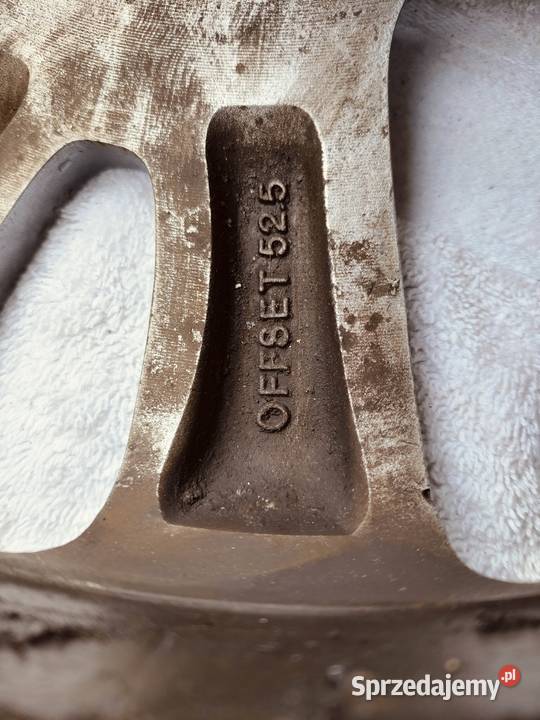 Oryginalne Felgi Aluminiowe Mazda 16 5x1143 ET sprzedam