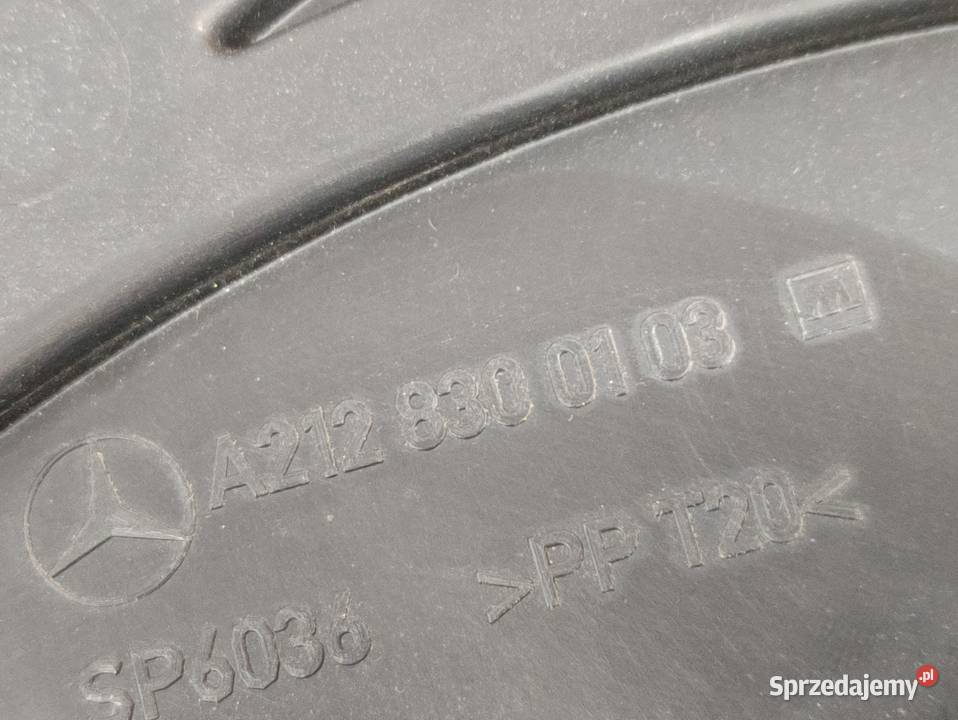 Kanał Wlot Dolot Powietrza Mercedes EKlasa W212 Rok produkcji 2016 Pleszew