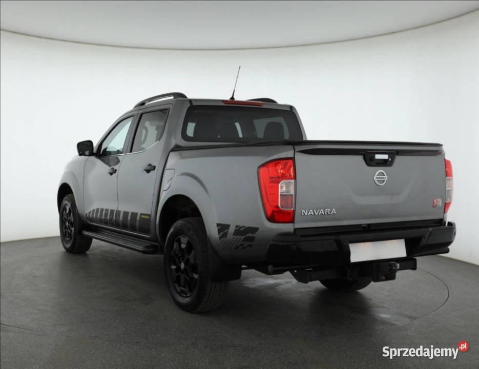 Nissan Navara 23 dCi światła LED Piaseczno sprzedam