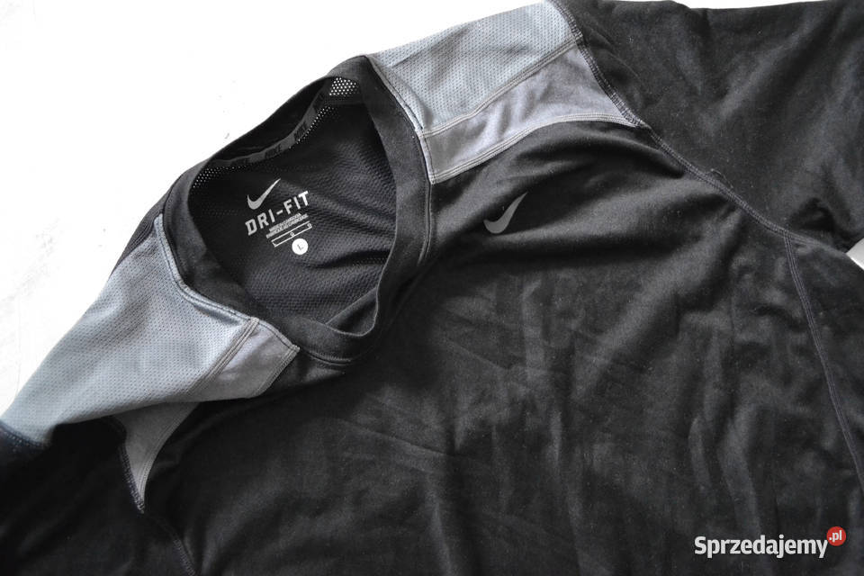 czarna koszulka nike drifit tshirt logo L