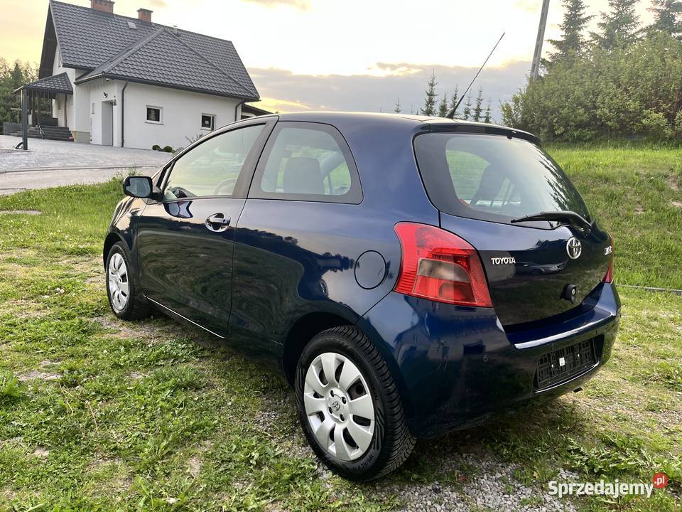 Toyota Yaris piękny stan absolutnie bez rdzy podkarpackie Rzeszów sprzedam