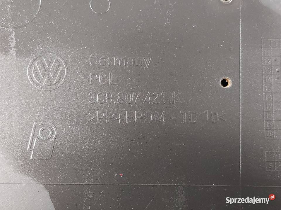 VW PASSAT CC LIFT 15r zderzak tył 3C8807421K osobowe Kielce sprzedam