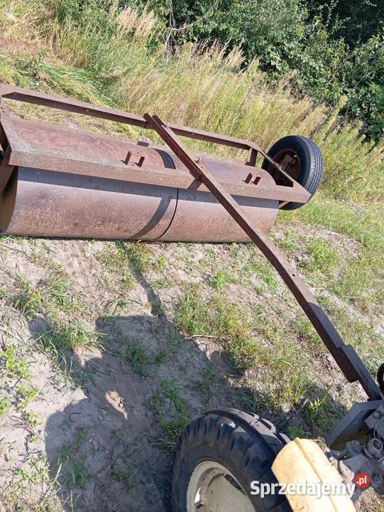 Wał gładki ugniatający nieuszkodzony Stawiszyn