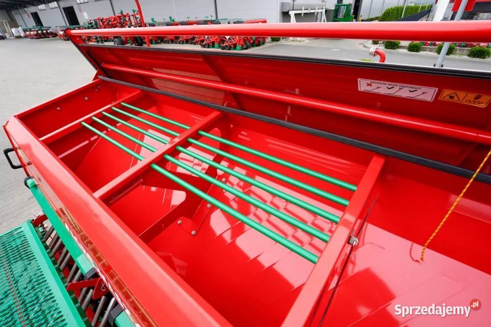 Zestaw UprawowoSiewny Nadbudowany AGROMASZ SN301 Sokołów Podlaski
