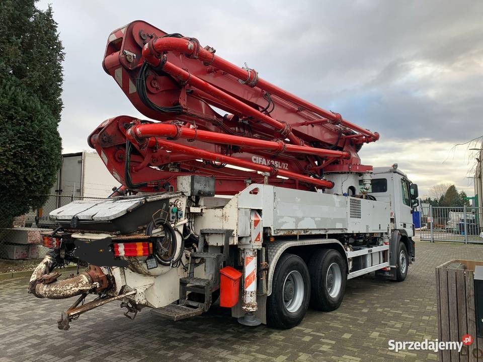 Pompa do betonu CIFA K 35m Mercedes Motoryzacja