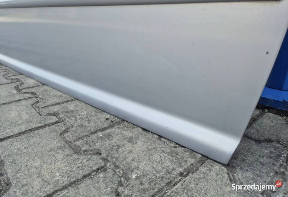 DRZWI PRZÓD PRAWY LEWY VW GOLF IV 4 LB7Z SREBRNE Działoszyce