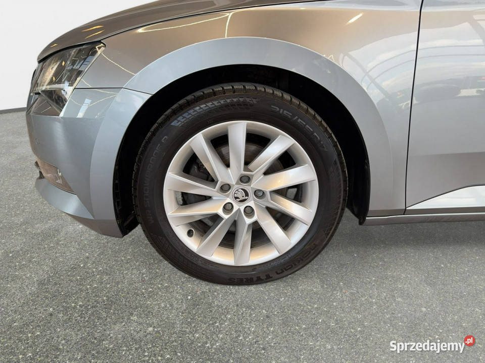 koda Superb Combi Ambition 18TSI 180 M6 2018 r małopolskie Myślenice