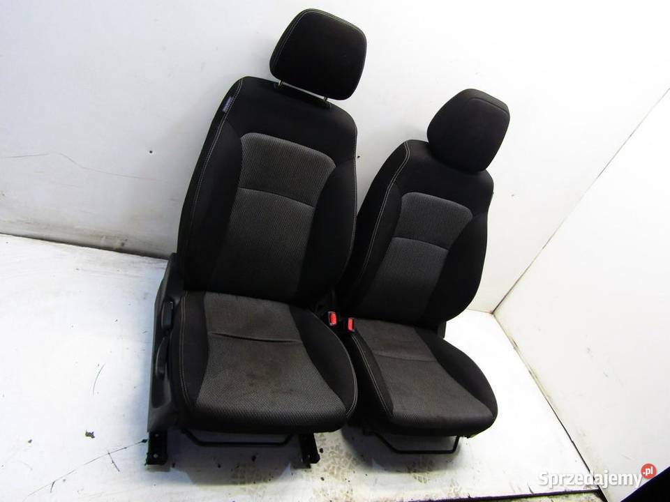 FOTEL PRAWY PRZEDNI PRAWY PRZÓD SX4 SCROSS Wyposażenie wnętrza