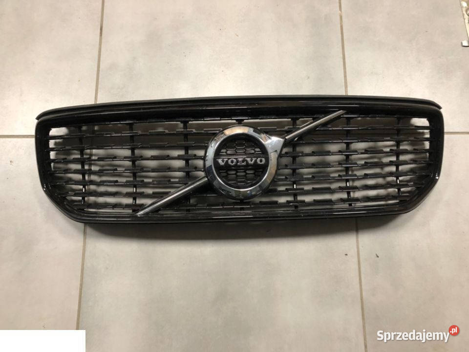 VOLVO XC40 rdesign ATRAPA GRILL