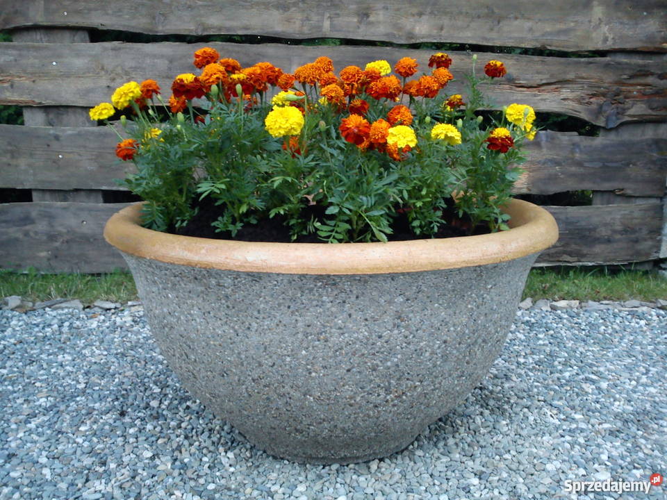 Donica z betonu Skoczów