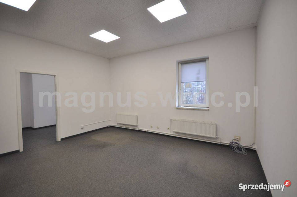 Lokal biurowo usługowy obok Placu Społecznego witryna Wrocław