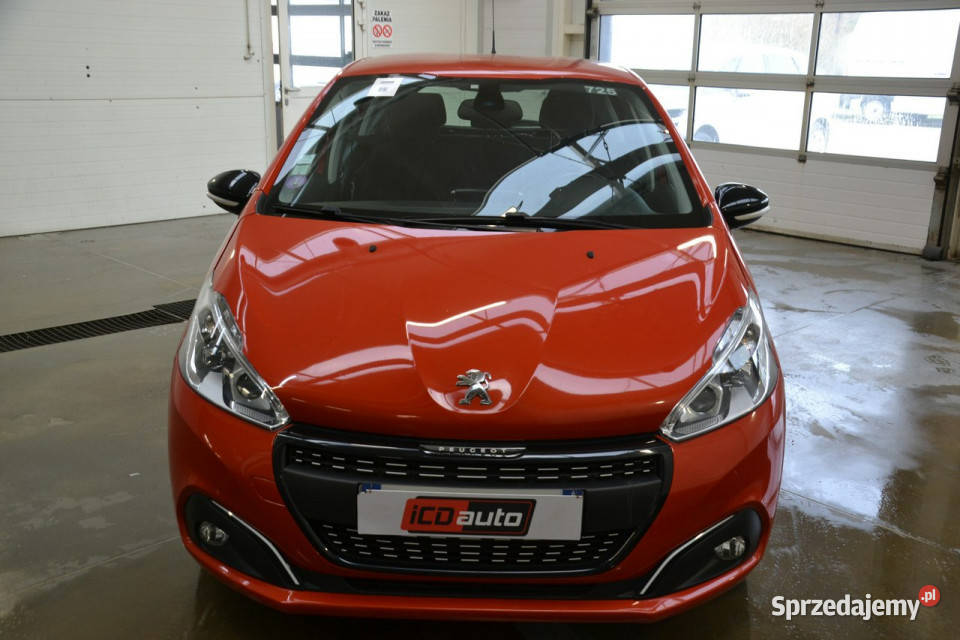 Peugeot 208 12 benzyna 110 ładny kolor małopolskie Kęty