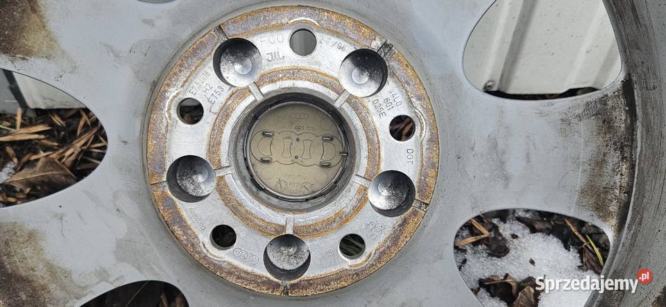 Sprzedam felgi Audi Q7 Rozmiar R18 4 sztuki Łódź sprzedam