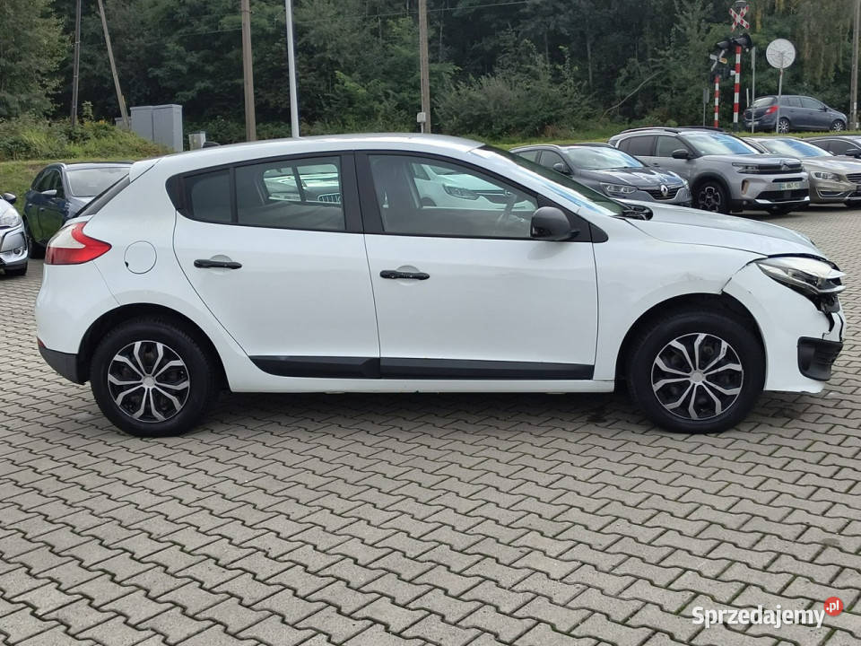 Renault Megane CIĘŻAROWA 15 dci 95 6biegów rlink Rok produkcji 2014 Kęty sprzedam