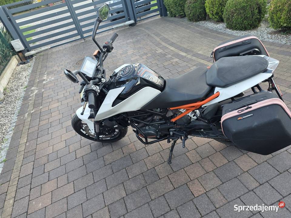 Ktm duke 125 Rok produkcji 2017 Pawłowice