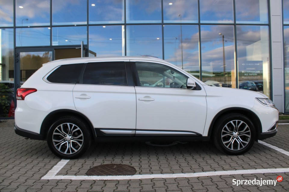 MITSUBISHI Outlander 2016r Salon Polska Xenon śląskie Bielsko-Biała sprzedam