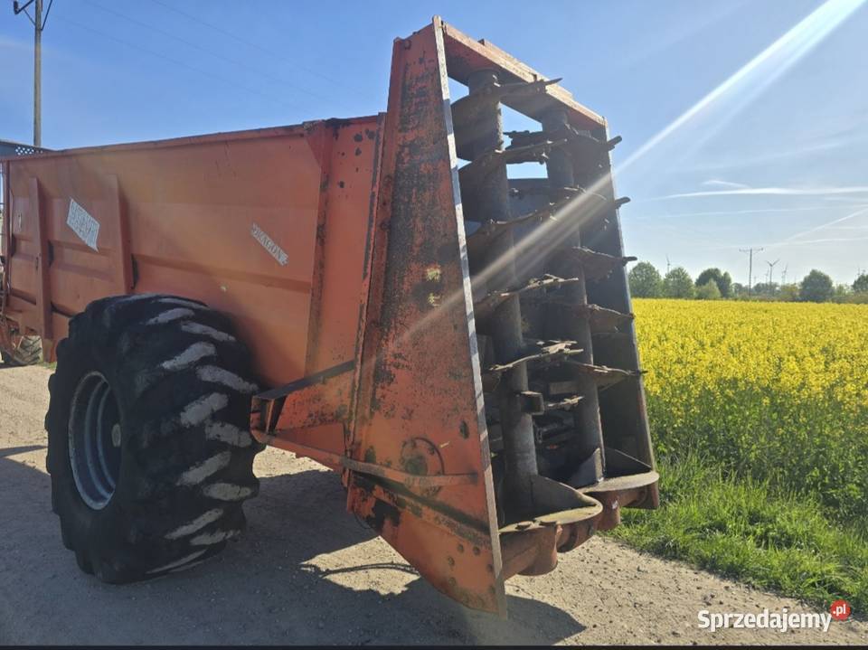 Rozrzutnik obornika Brochard Rozrzutniki obornika