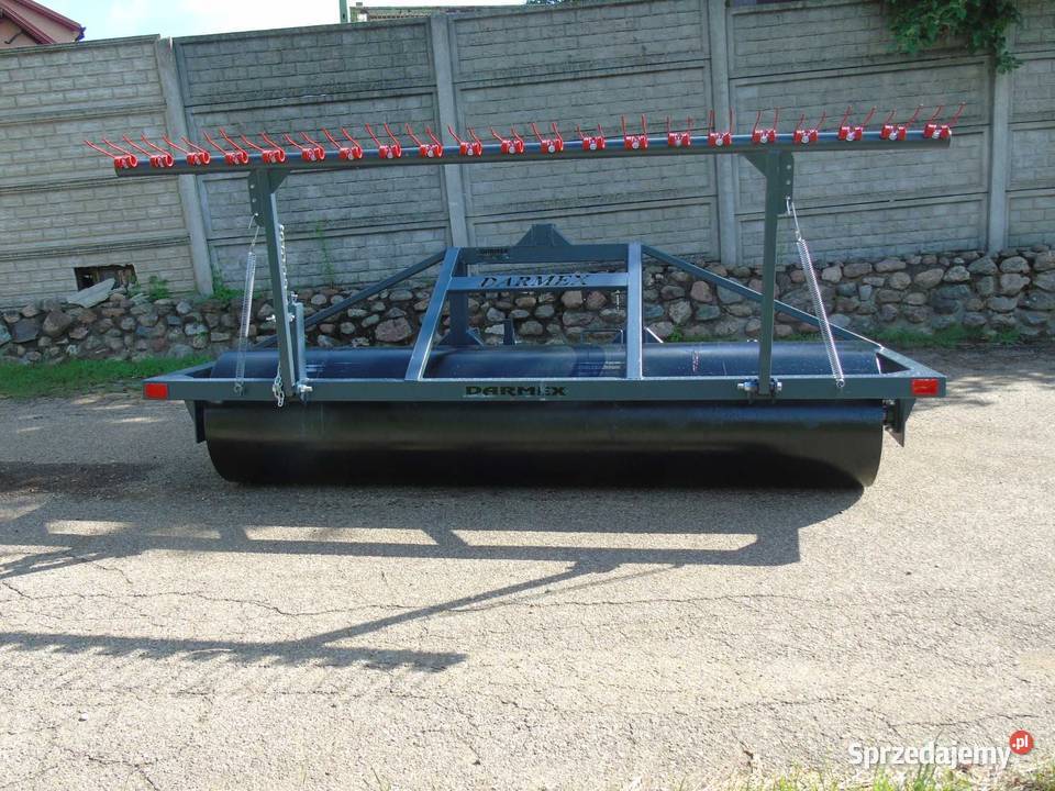 Wał łąkowy walec 25m27m3m35m 4m DARMEX Producent Maszyny uprawowe Barszcze