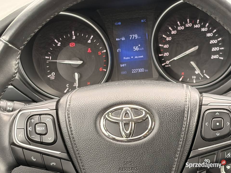 Toyota Avensis 2015 FL 20 diesel 143