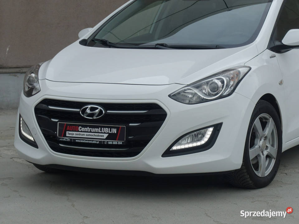 Hyundai i30 14 Ben100CzujparkowaniaKsSerwis II biały Lublin