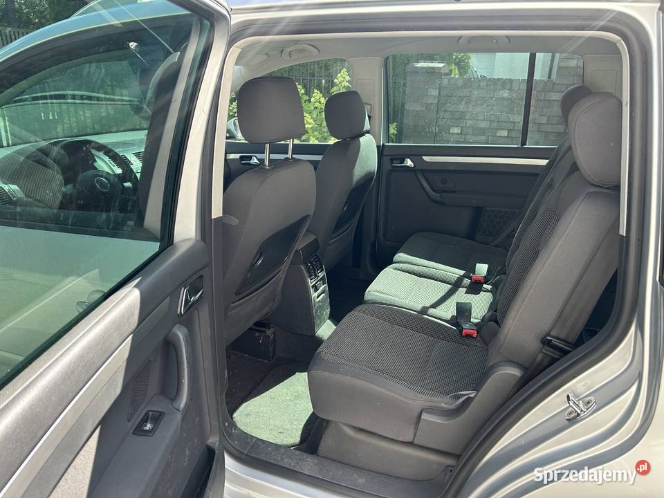 Volkswagen Touran 20 TDI Highline Climatronic relingi dachowe