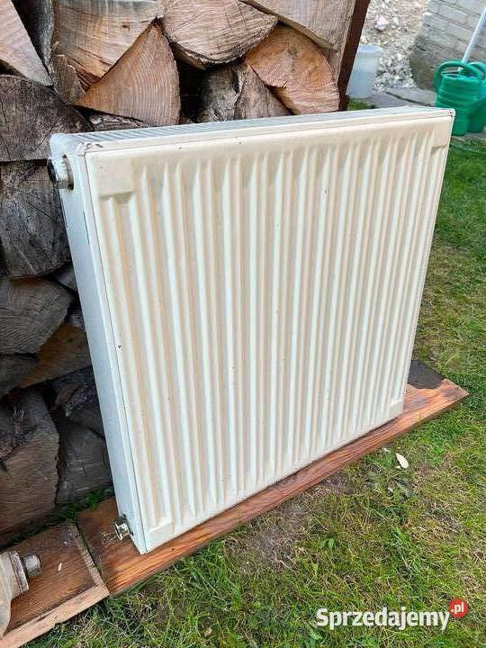Grzejnik stalowy płytowy 60x60 600x600 biały C22 Łańcut sprzedam