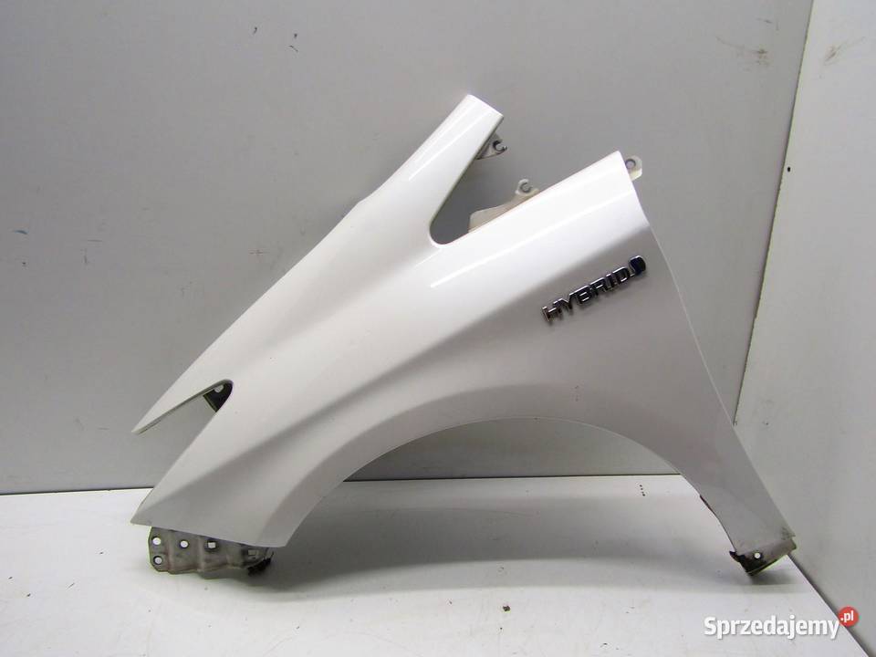 BŁOTNIK PRZEDNI LEWY PRZÓD 070 TOYOTA PRIUS III