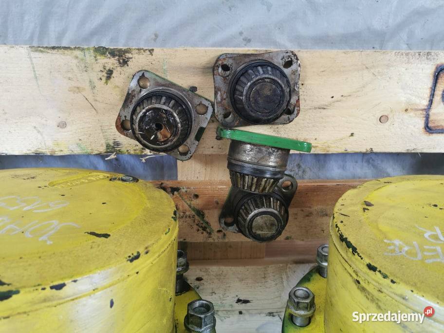 Zwolnica Zwrotnica prawa John Deere 6155 R Typ wielkopolskie Wilkowo