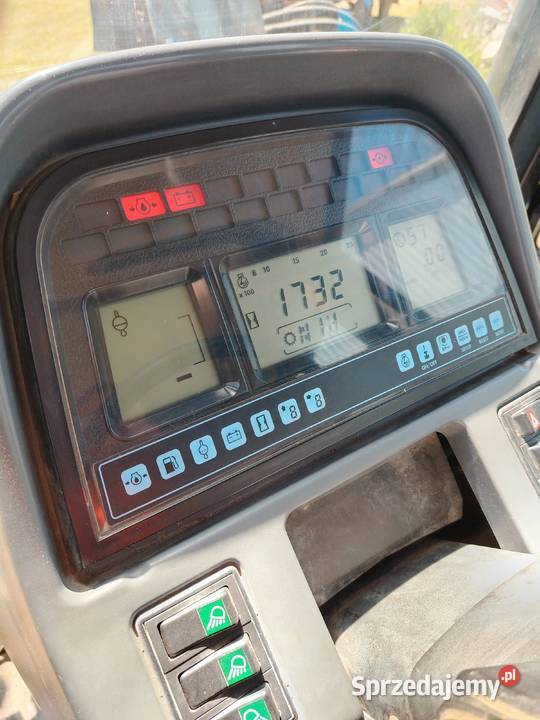 Ciągnik holland TS 115
