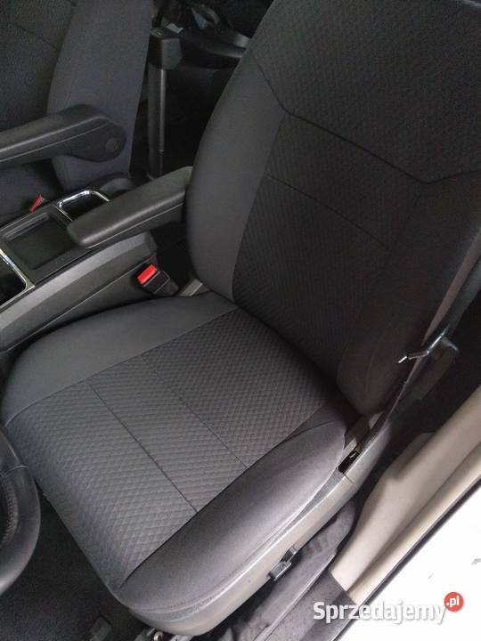 Chrysler Town and Country 28 crd Rok produkcji 2010 Ostróda