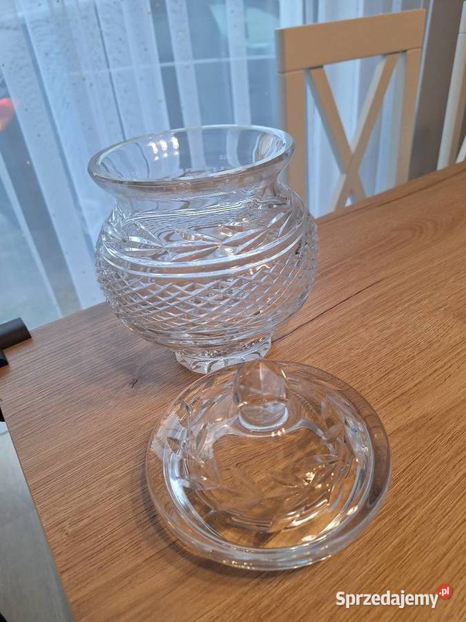 Kryształowa bombonierka Cybinka